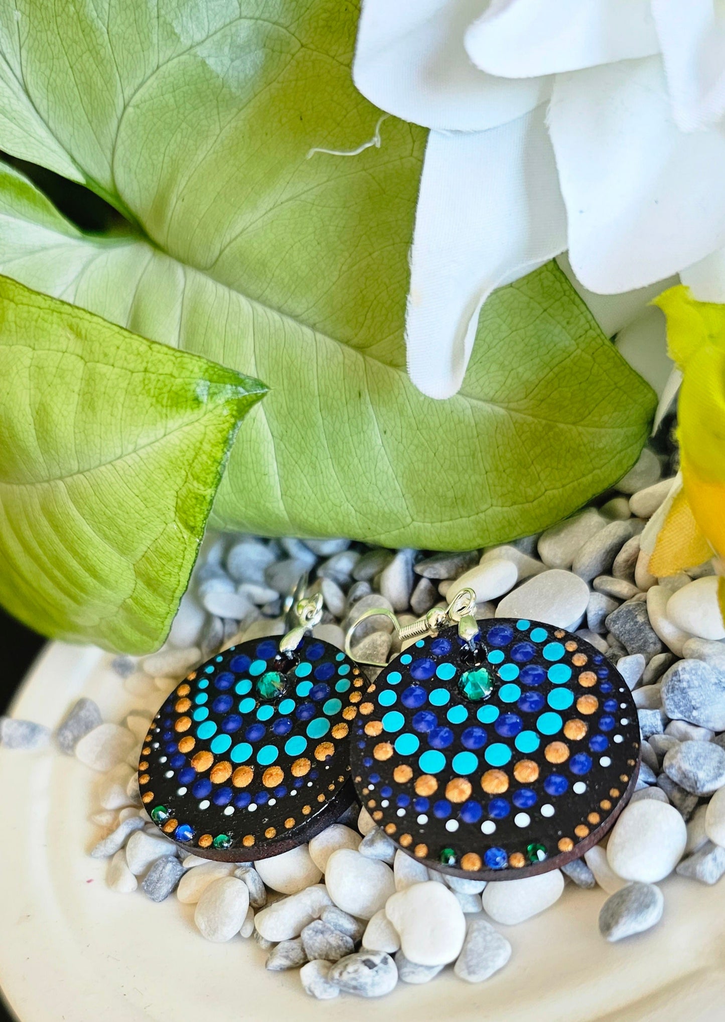 Handcrafted Dot Mandala Earrings