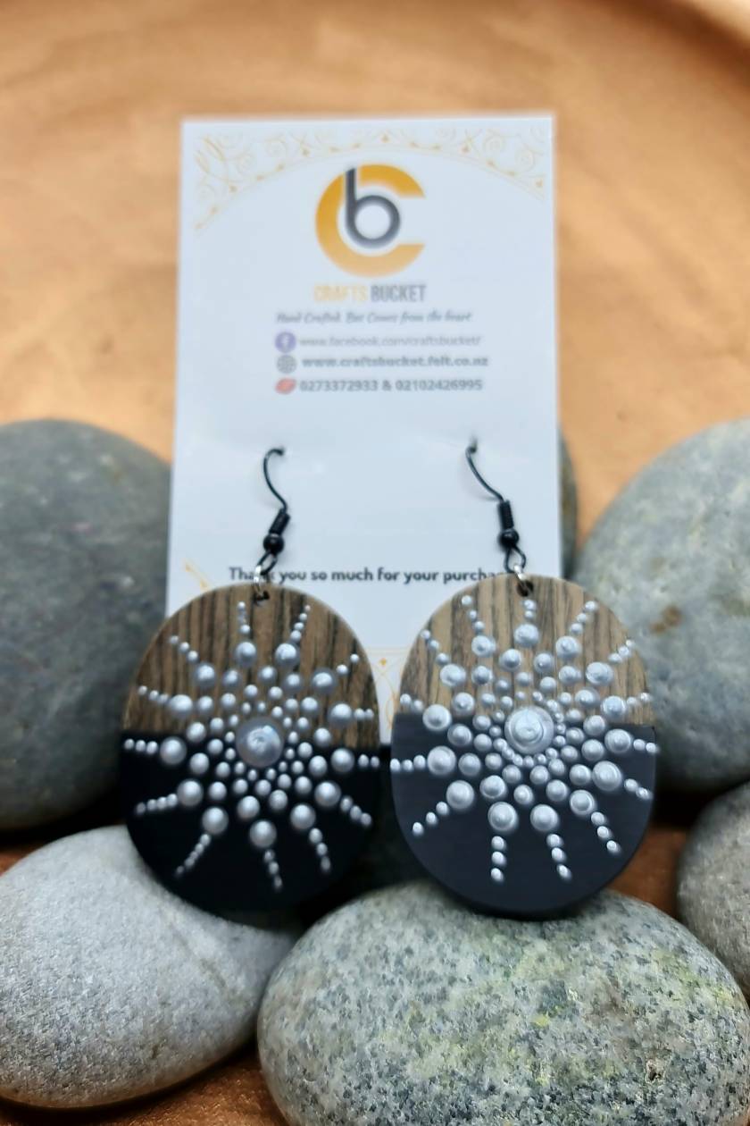 Adorable Mandala Dot Earrings - Crafts Bucket